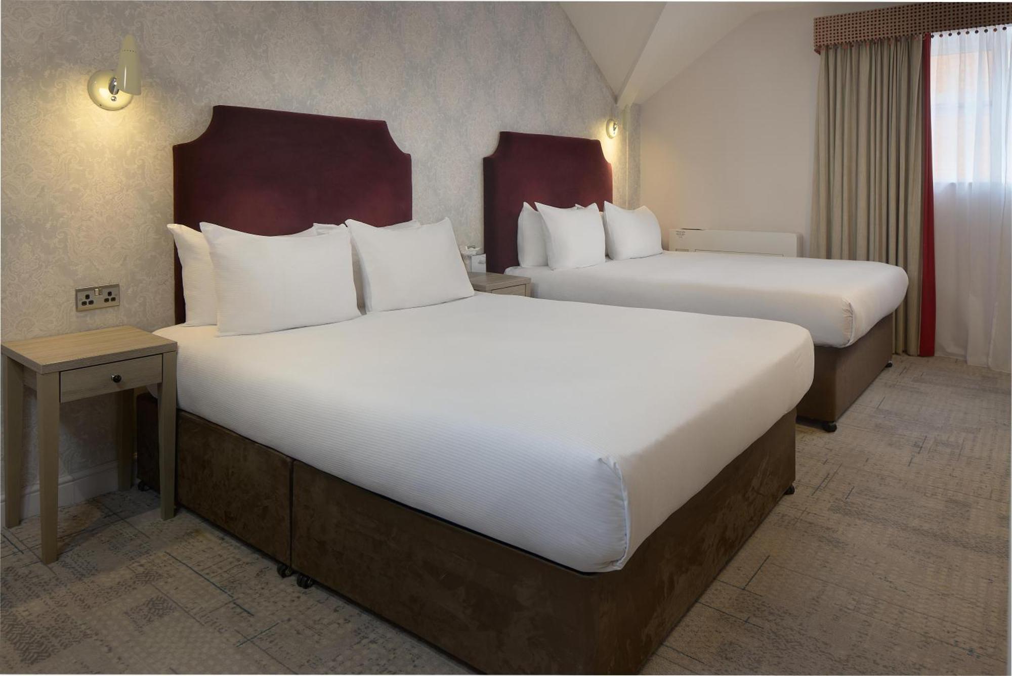 Doubletree By Hilton York, York